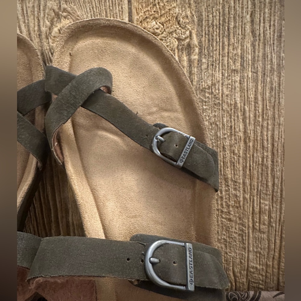 Eastland Sandals - Picture 5 of 6